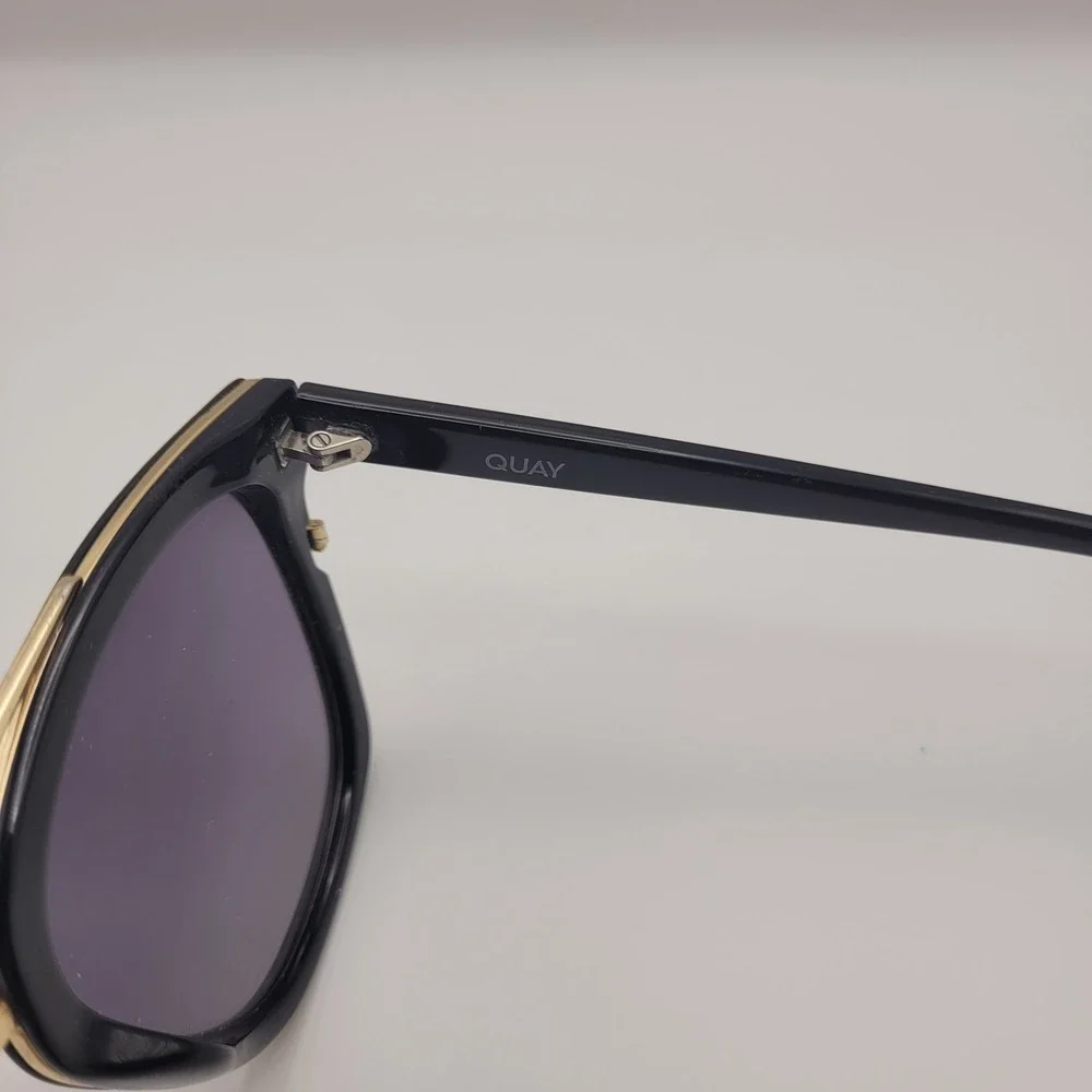 QUAY Australia Sweet Dreams 125 Gold Black Sunglasses Fashion Full Rim Eyewear